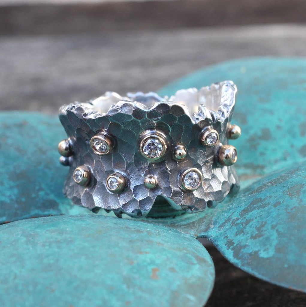 Ring 12